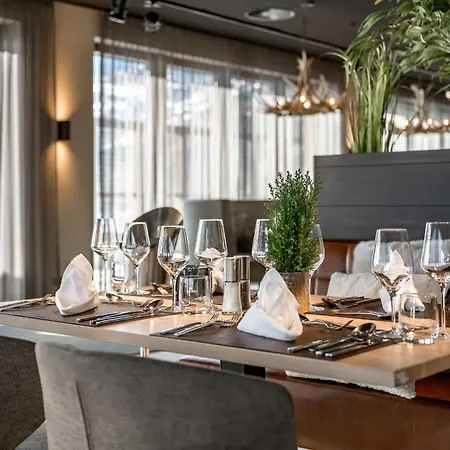 Hotel Alpenparks & Arlberg Warth Mit Pool