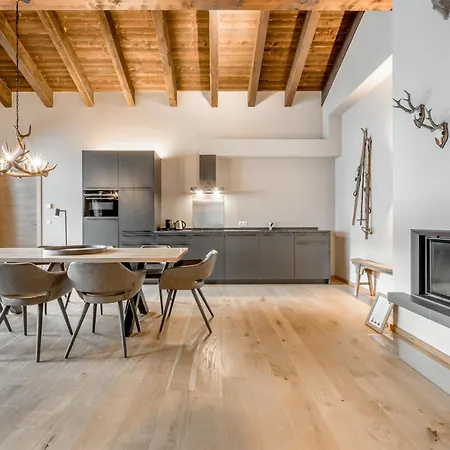 Alpenparks & Arlberg Warth Mit Pool Hotel 4*