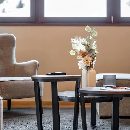 Alpenparks Hotel&apartment Arlberg Warth Mit Pool 4*