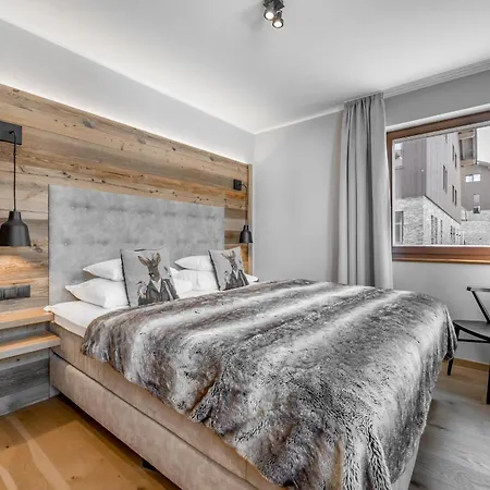 Hotel Alpenparks Hotel&apartment Arlberg Warth Mit Pool