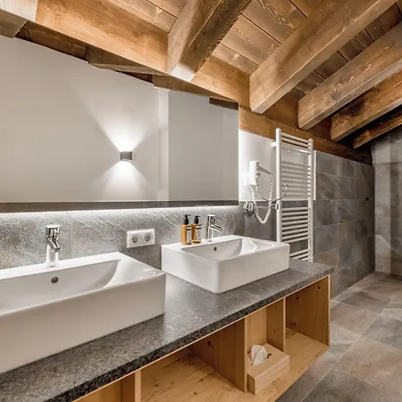 Hotel Alpenparks Hotel&apartment Arlberg Warth Mit Pool