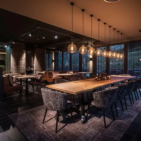 Alpenparks & Arlberg Warth Mit Pool Hotel Warth (Vorarlberg)