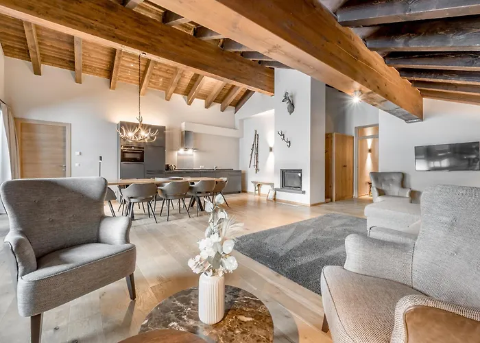 Alpenparks & Arlberg Warth Mit Pool מלון 4*