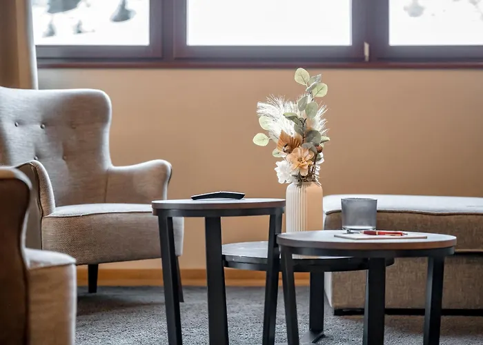 Alpenparks & Arlberg Warth Mit Pool 4*