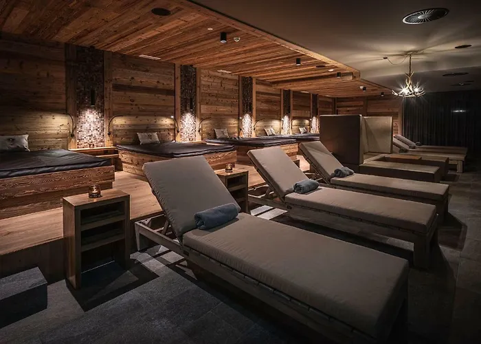 Alpenparks & Arlberg Warth Mit Pool